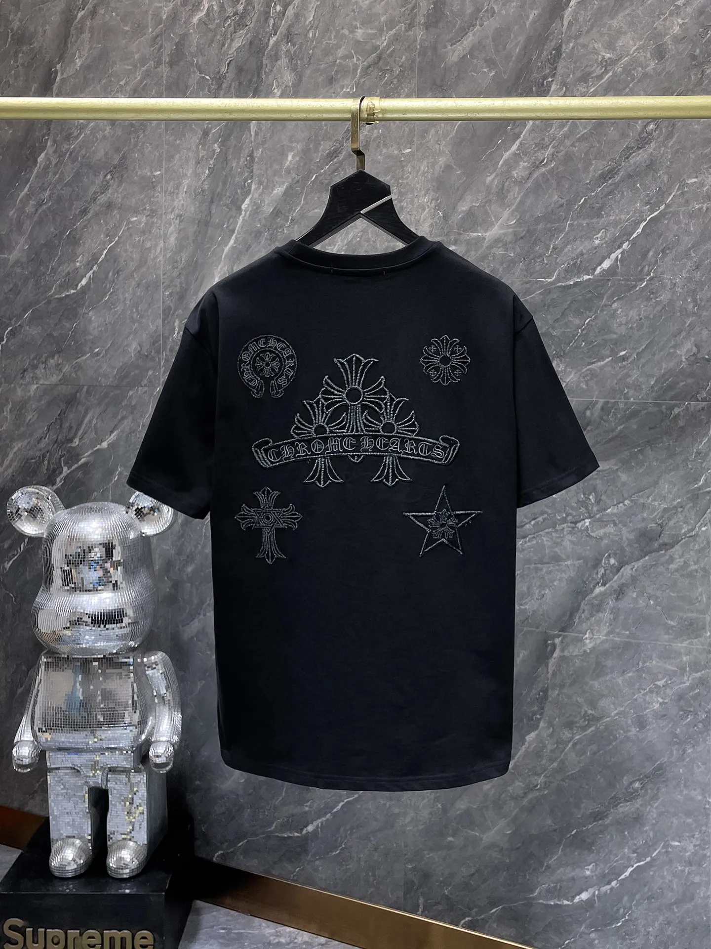 P180 new Chrome Hearts 25ss high version for summer! High-weight, environmentally friendly and high-quality top-grade fabric 280g Crow cross roller embroidery short sleeves Vacuum embroidery method! Heavy embroidery! ! ! Tens of thousands of needles! ! Counter synchronization 1:1 replica version Recommended color: black white Code number: S, M, L, XL